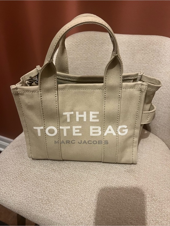 Marc Jacobs Handbags - Tote Bag Identification